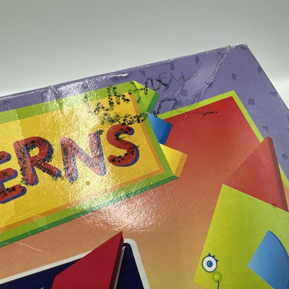 Discovery Toys 1996 Playful Patterns Design Activity Play Learning Game 2930‎